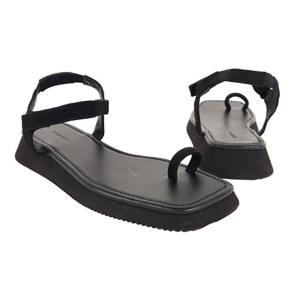 LE17SEPTEMBRE Toe Ring Sandals Size 40 10 Women's Black $270 - Picture 2 of 11